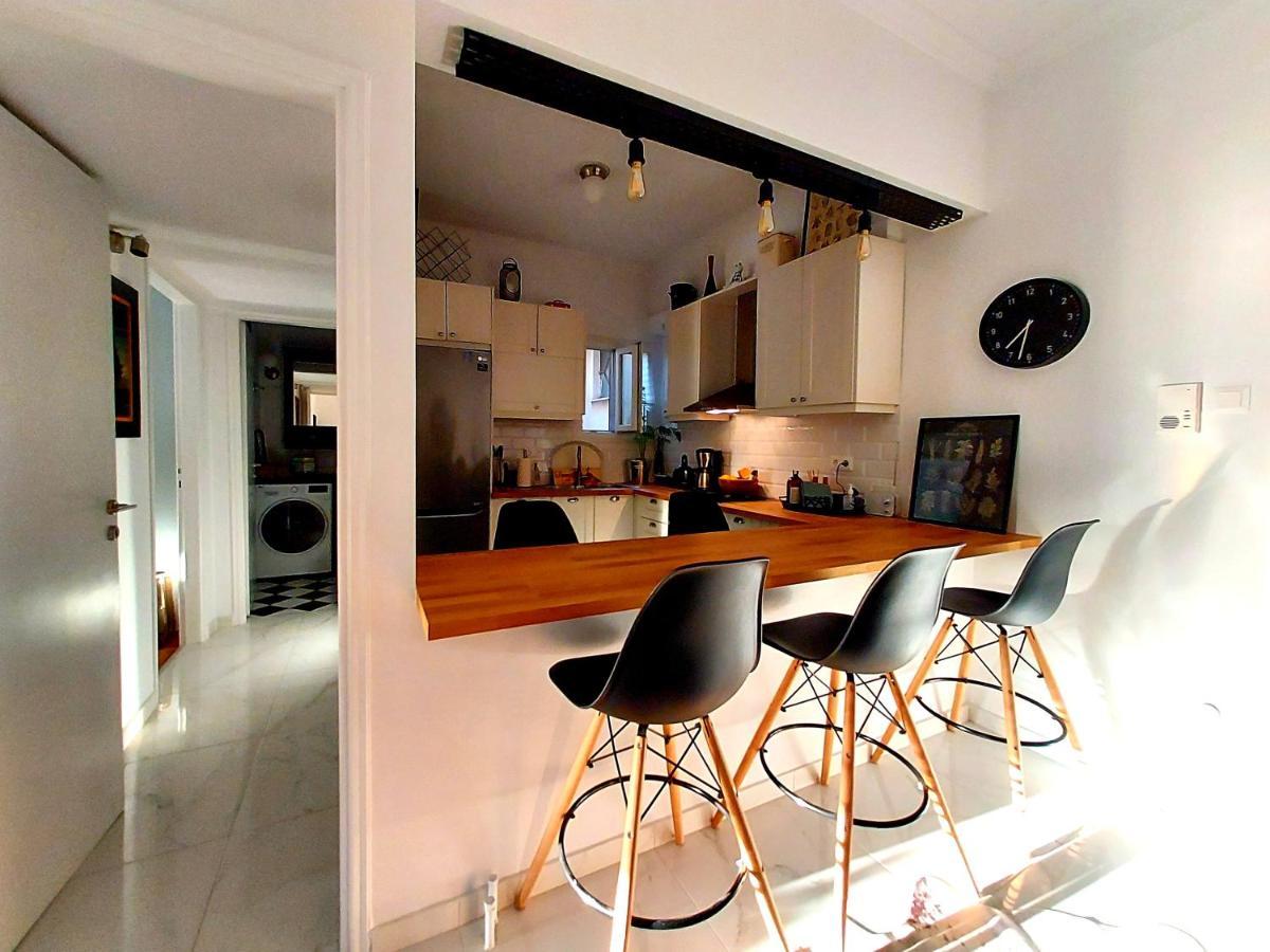 Fully Equiped Design Apartment With Excellent View/ Easy Parking Атина Екстериор снимка
